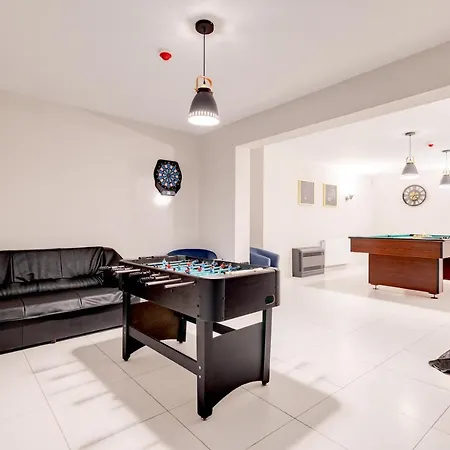 Jurajski Krysztal 4*