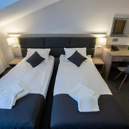 Hotel Jurajski Krysztal