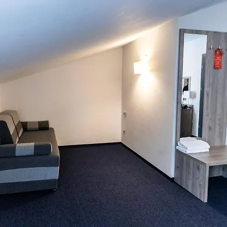 Hotel Jurajski Krysztal Zaborze (Zarki)