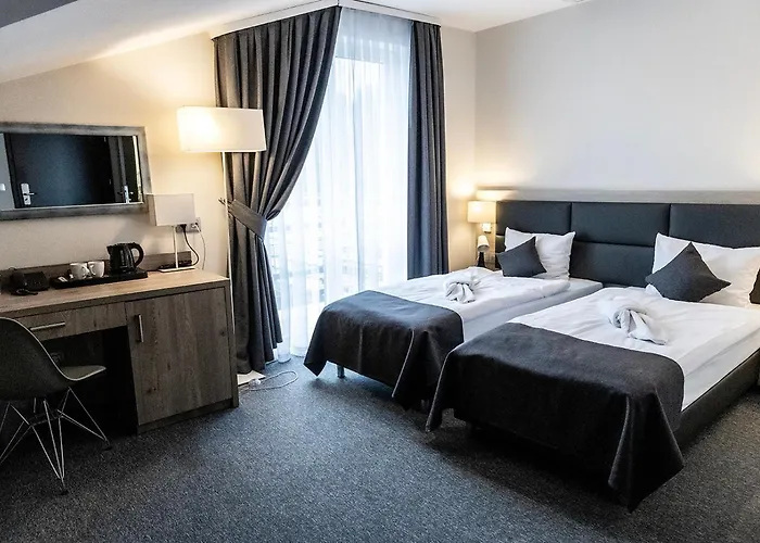 Jurajski Krysztal Hotel 4*