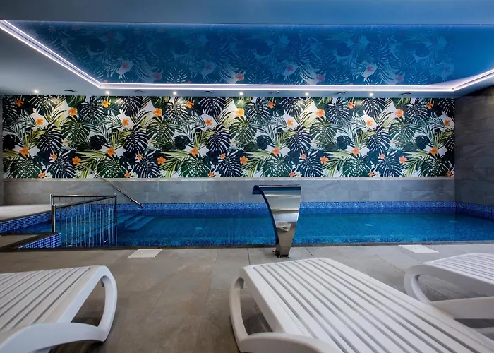 Jurajski Kryształ Zaborze (Zarki)