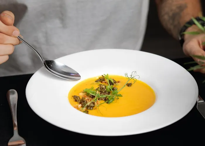 Jurajski Krysztal Hotel