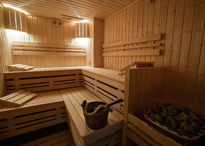 Jurajski Kryształ Hotel 4*